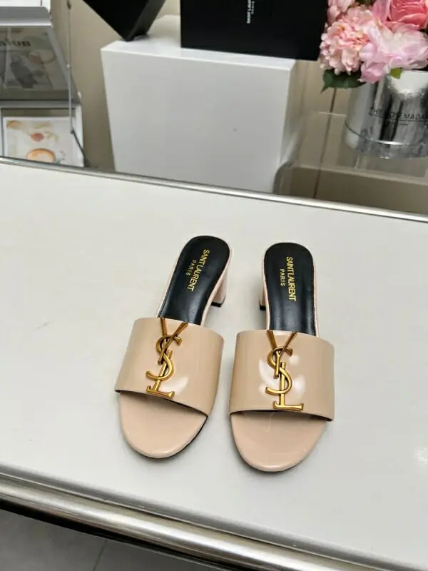 yves saint laurent ysl chaussons pour femme s_12111022